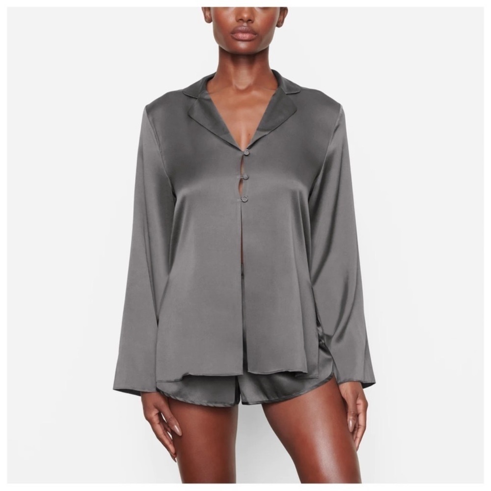 Skims •  (C4) Silk Open Neckline Top • 4X Gunmetal NWT